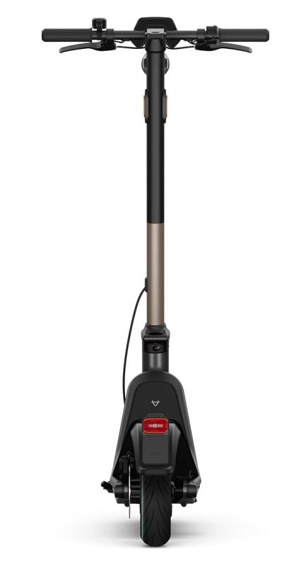 NIU kick scooter KQi3 Pro