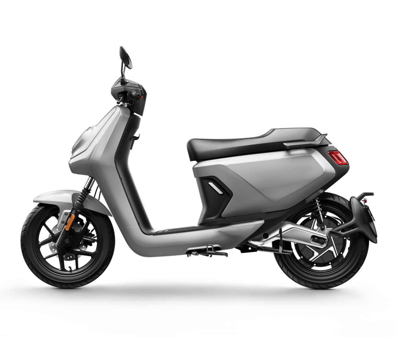 MQi GT 100 100 km/h